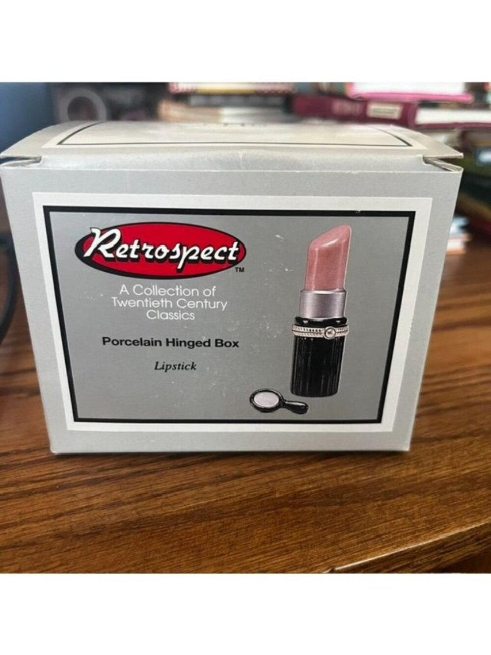 Porcelain Hinged Box Retrospect Lipstick with Mirror Trinket Hinged Box